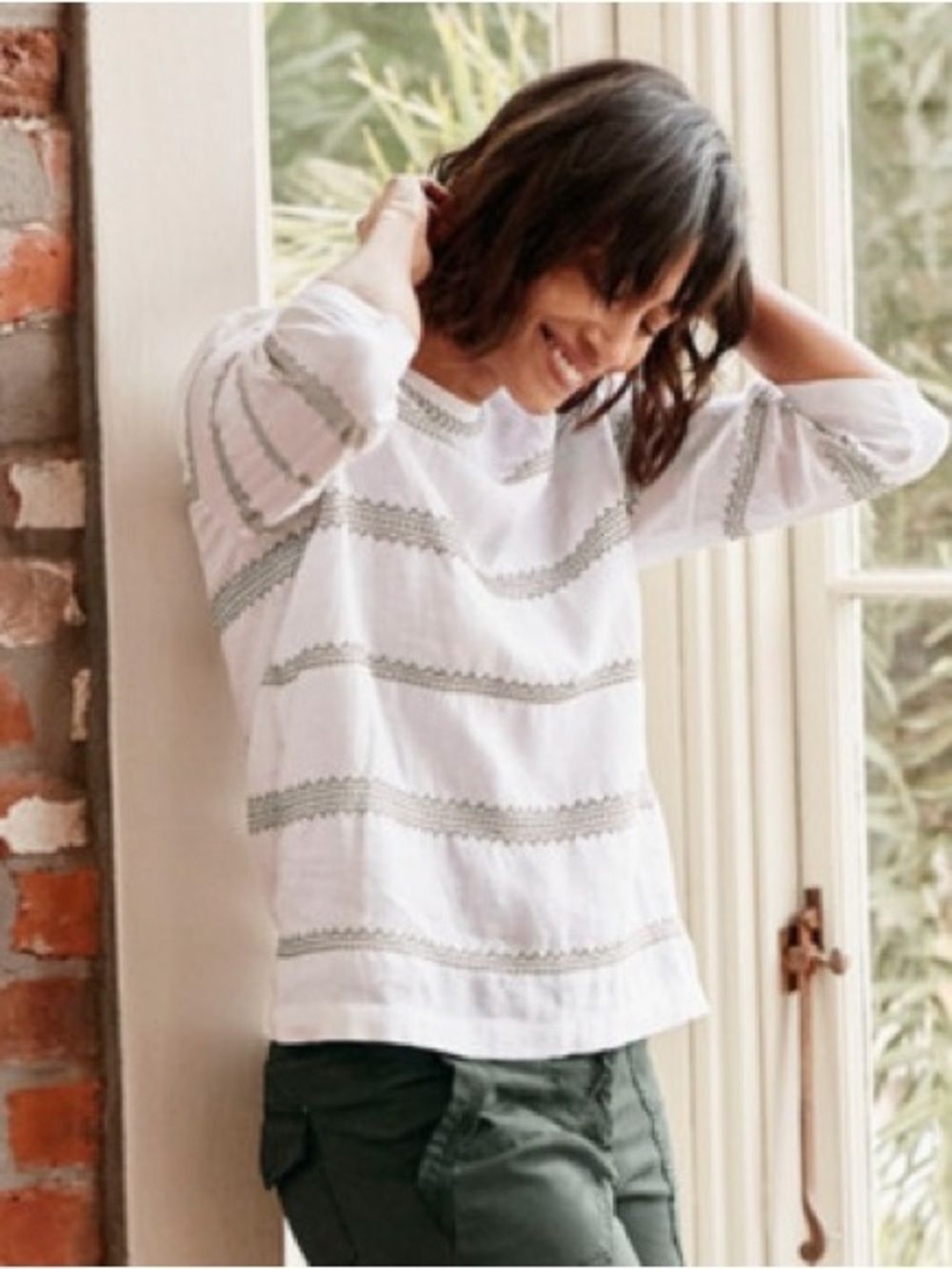 J Jill Linen Embroidered Top